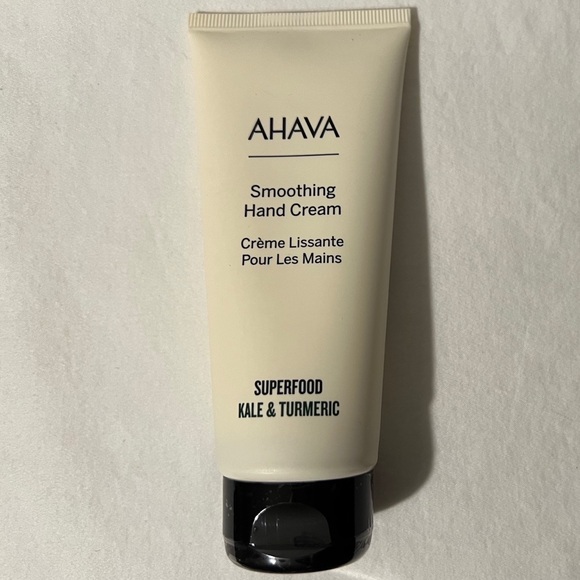 ✋NWT✋ AHAVA Smoothing Hand Cream - Kale & Turmeric - Picture 4 of 7